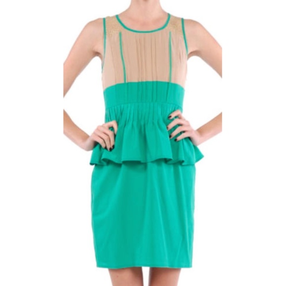 MODCLOTH RYU flattering & sexy mint peplum dress - Picture 2 of 6